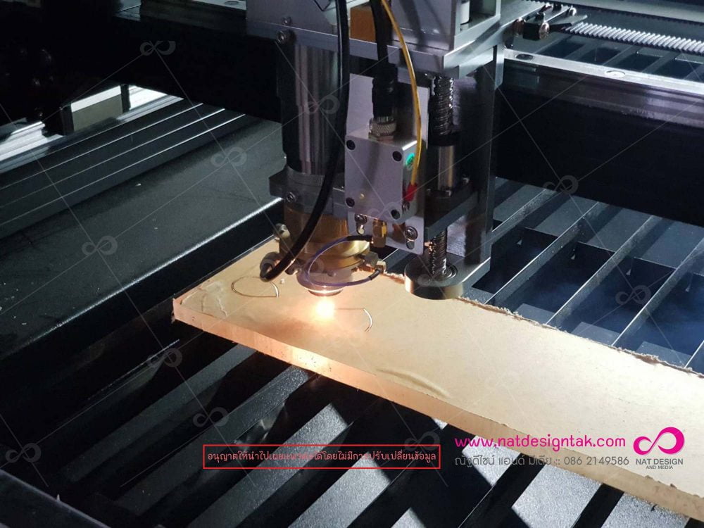 LASER แกะสลักด้วย เครื่อง cnc บนแผ่นสอตนเลสคับ