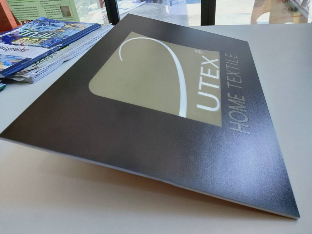 งานตัดอะคริลิค รับแปรรูปงานอะคริลิค