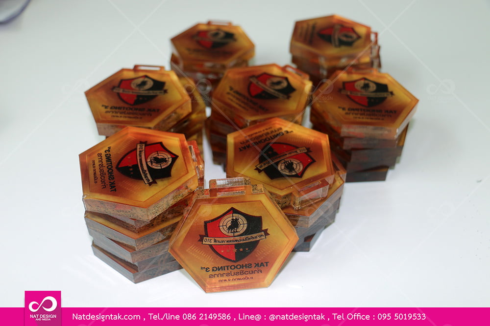 รับทำเหรียญงานพิมพ์สียูวี