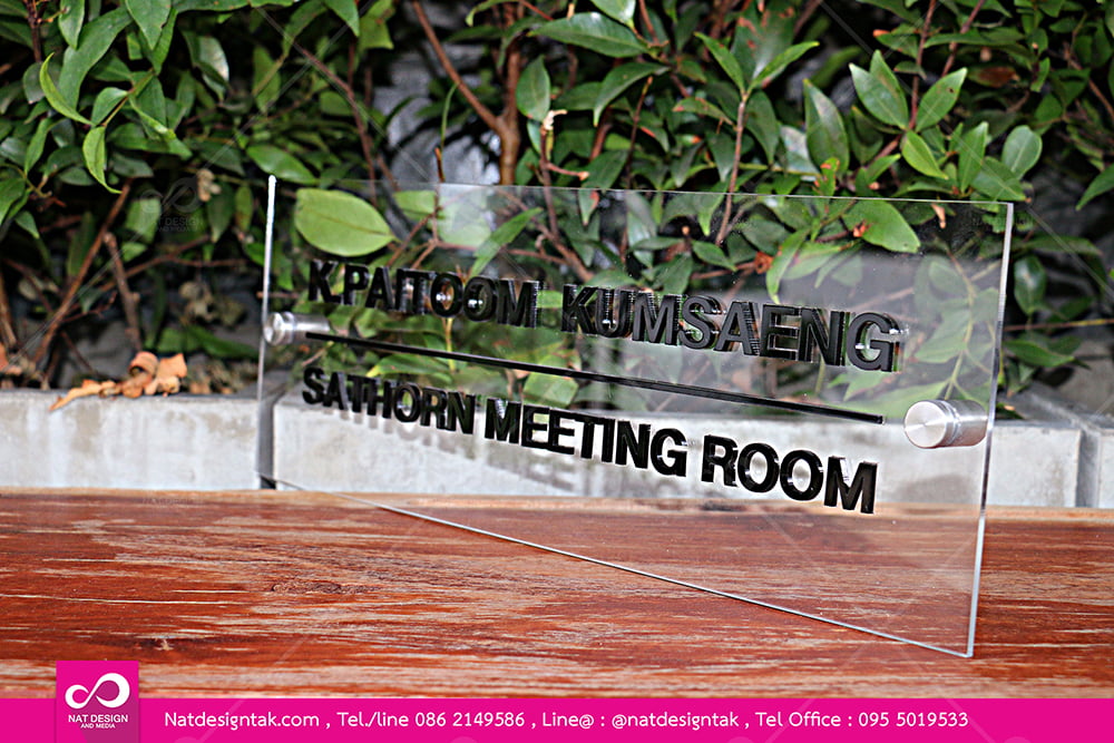 สั่งทำป้ายอะคริลิก