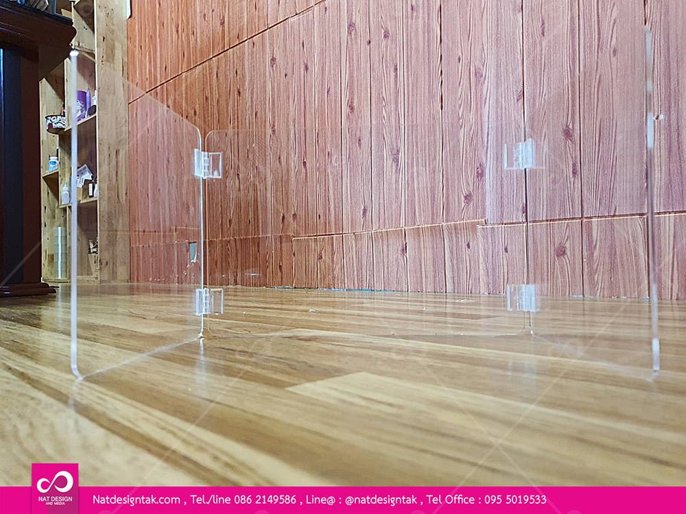 ฉากกั้นโต๊ะนักเรียนพับได้