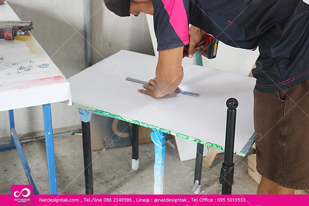 ป้ายแผนที่STติดพาสวูดพร้อมขาตั้ง