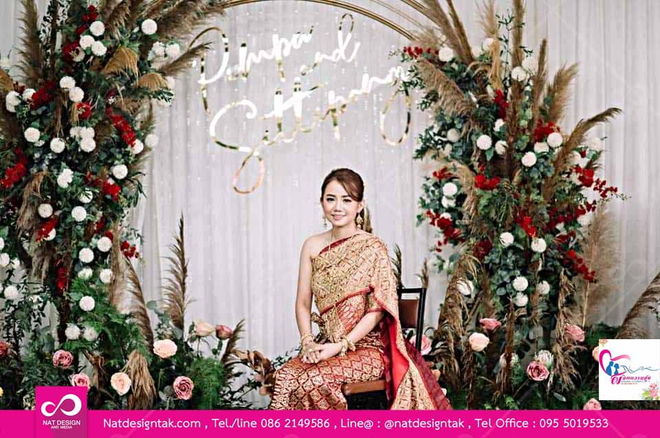 ป้ายงานแต่งตัดตัวอักษรอะคริลิคมิลเลอร์สีทอง