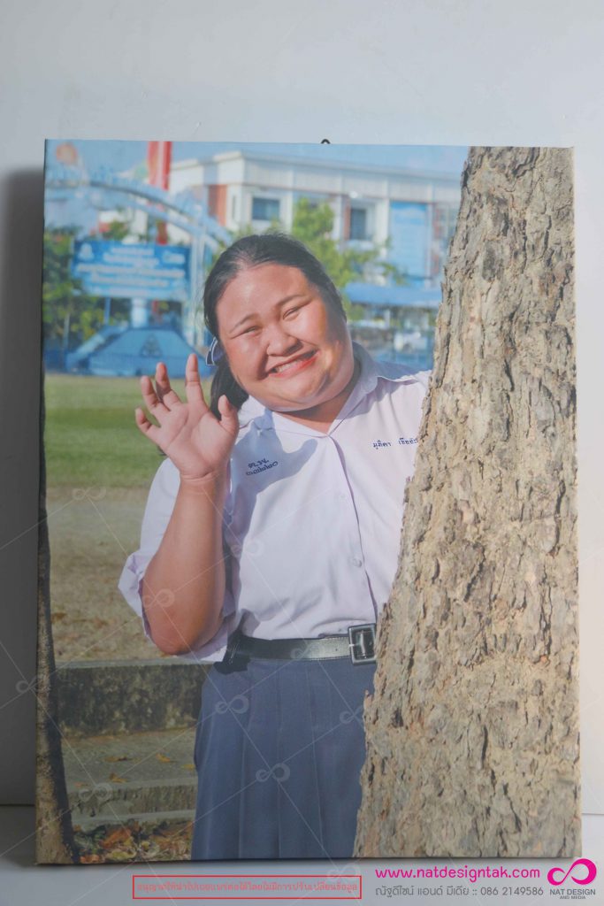รูปกรอบลอย งานปัจฉิม