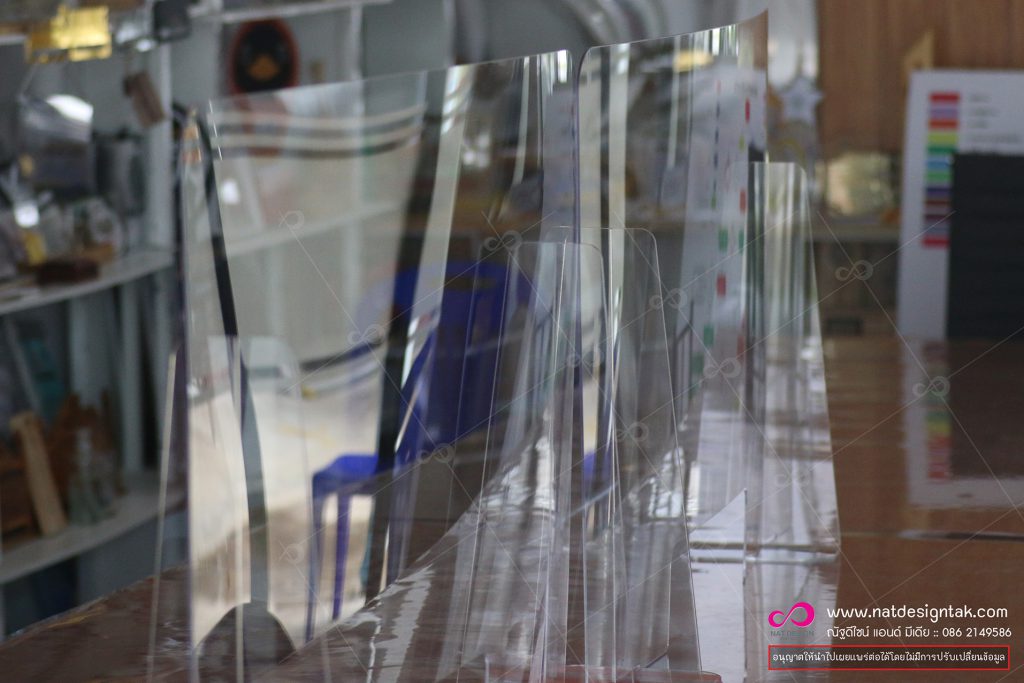 ฉากกั้นอะคริลิคใส