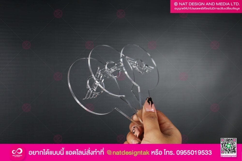 แผ่นอะคริลิคโรยผงตกแต่งหน้ากาแฟ พร้อมด้ามจับ