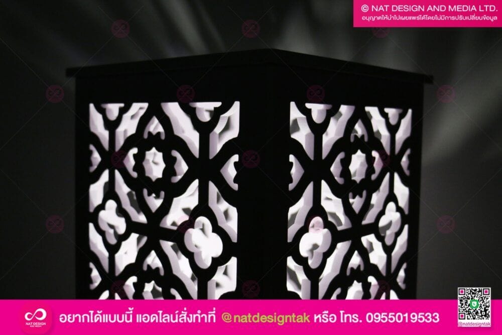 ชั้นแสดงผลงาน พลาสวูดฉลุลาย