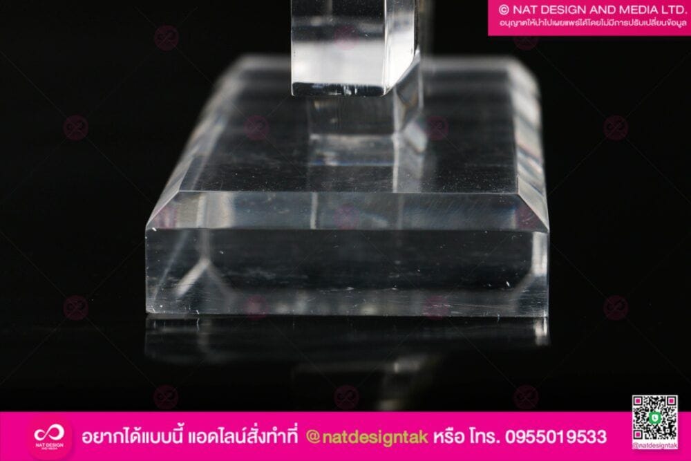 ฐานโล่อะคริลิคใส สีเหลี่ยม