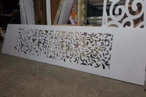 ฉากกั้นฉลุลาย