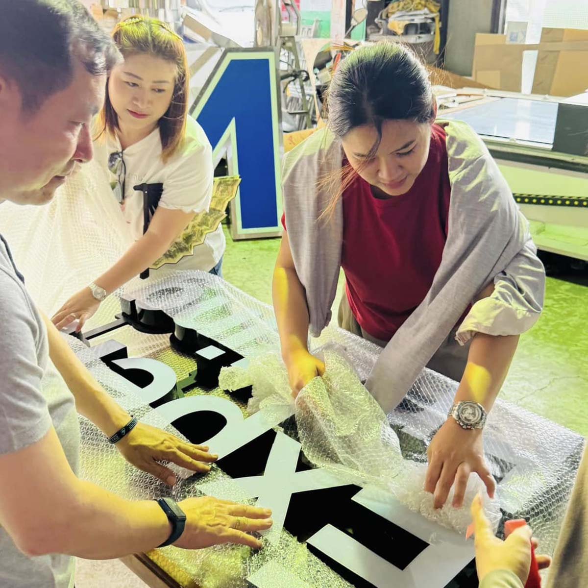 Workshop ทำป้ายไฟ LED Stepper Program