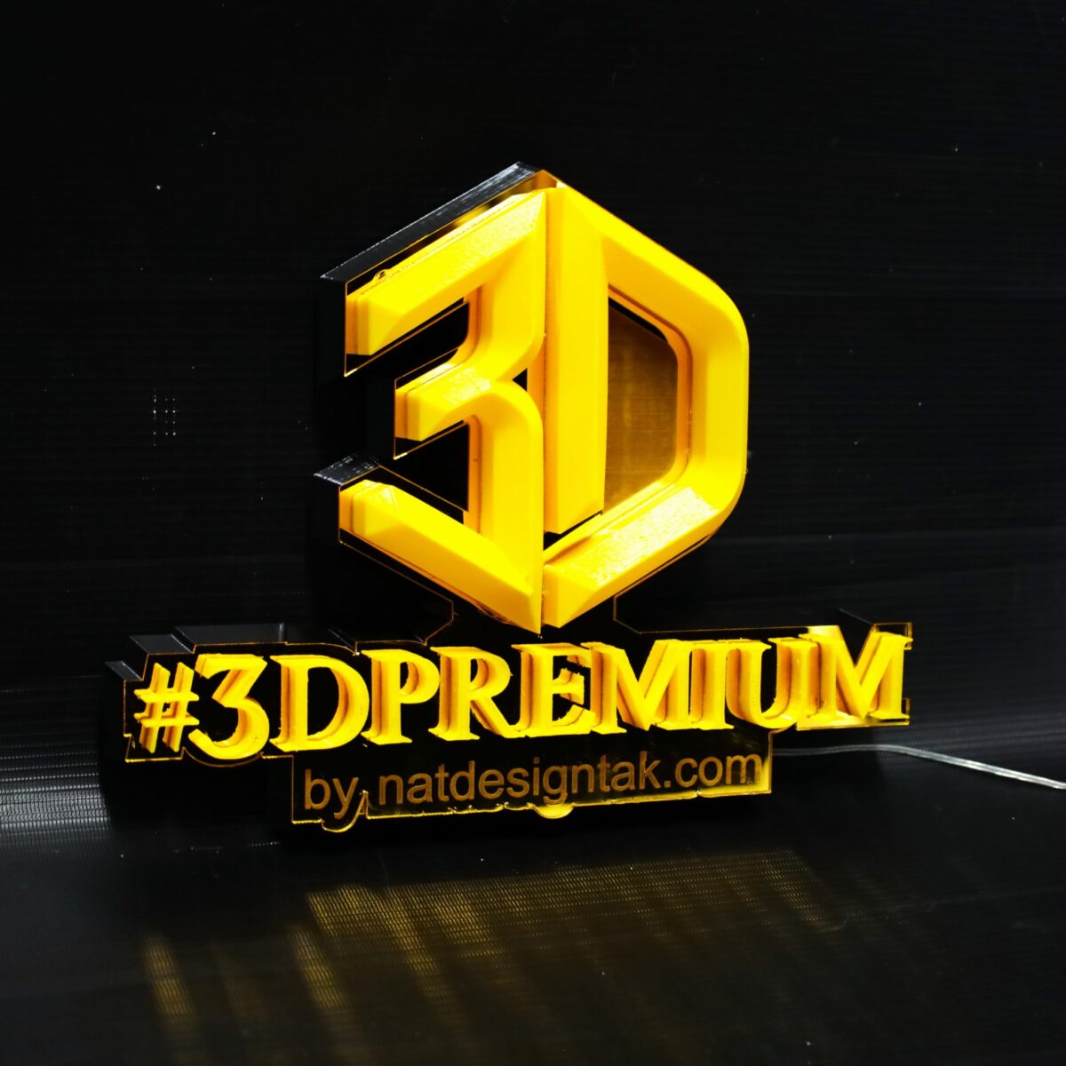 โลโก้ 3D ที่พิมพ์จากเครื่องพิมพ์ 3D