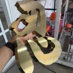 อักษรสแตนเลสทอง ไฟออกหลัง สีแฮร์ไลน์