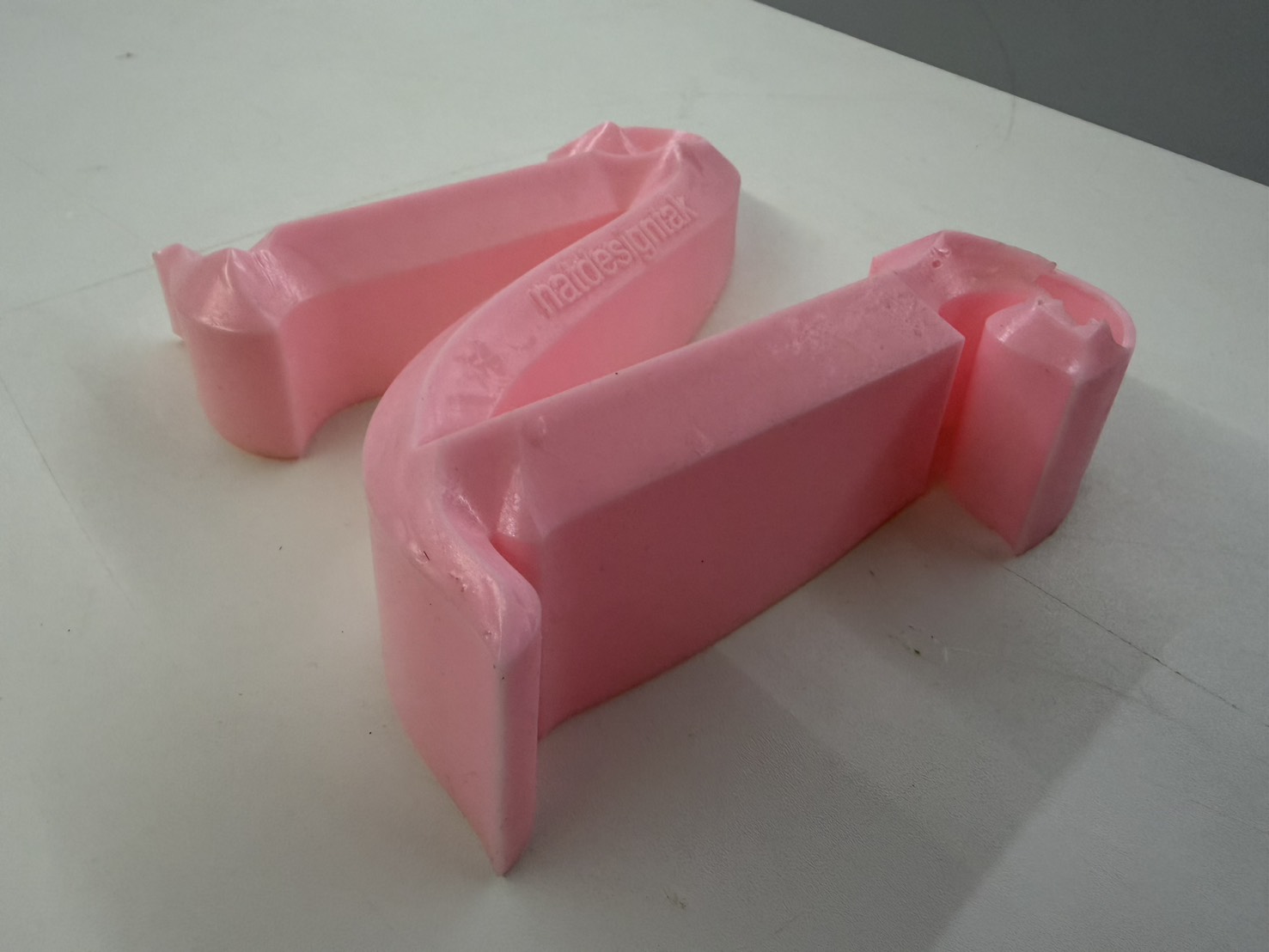 อักษร 3D ทั้งตัว สีชมพู นูน เนียน ไม่ซ้ำใคร