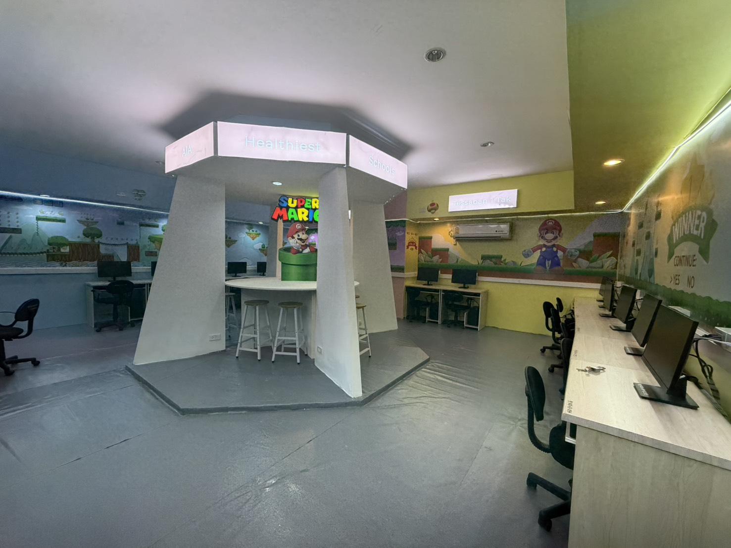 ป้ายไฟขอบอลูมิเนียมโปรไฟล์แสดงผลงาน Healthiest Salon ที่มีดีไซน์เนียน