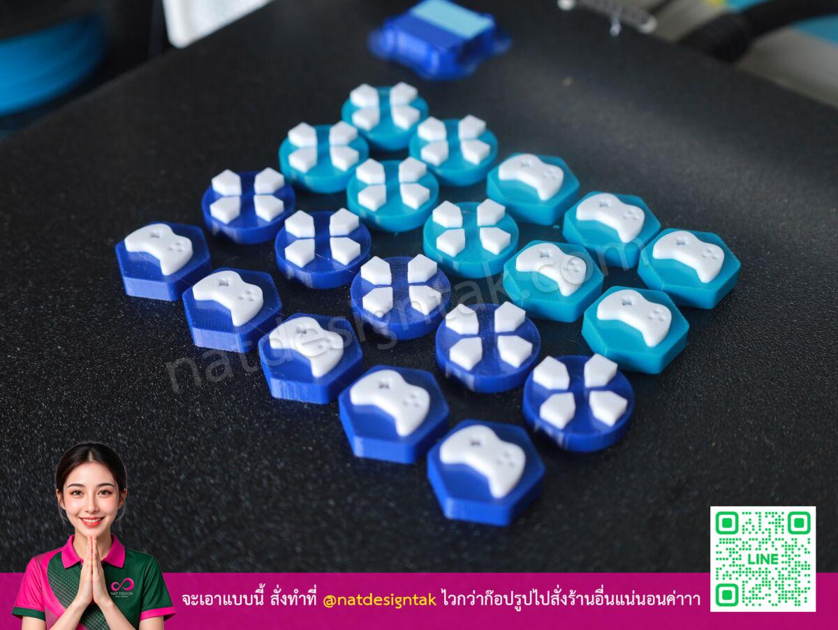 ฝาครอบ หมุดปิดหัว 3D Print - ชุดชิ้นงานจัดเรียงสวยงามบนฐานเครื่องพิมพ์