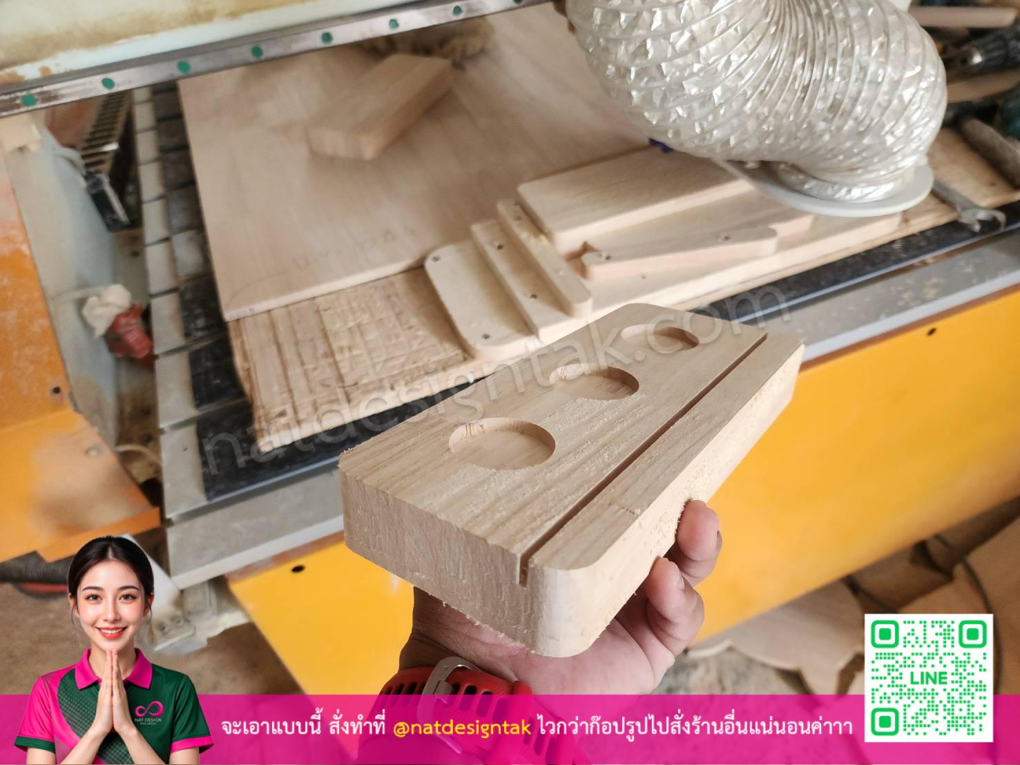 ผลงานถาดไม้ขุดหลุมสำเร็จ
